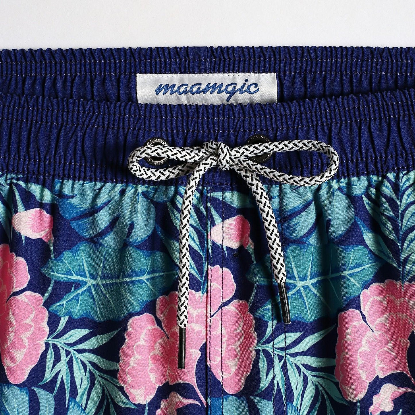 4.5 Inch Inseam Vintage Stretch Ginkgo Pin Swim Trunks