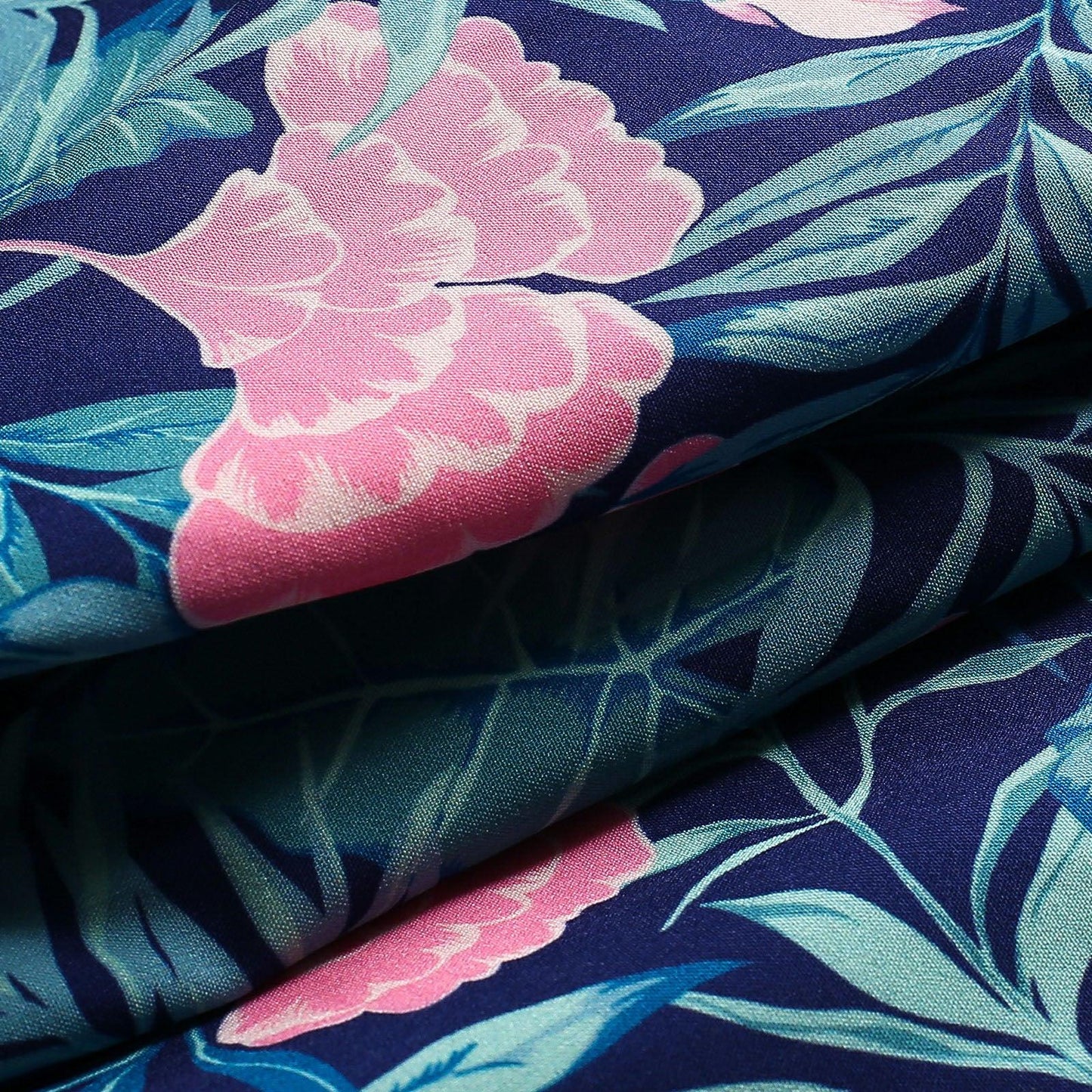 4.5 Inch Inseam Vintage Stretch Ginkgo Pin Swim Trunks